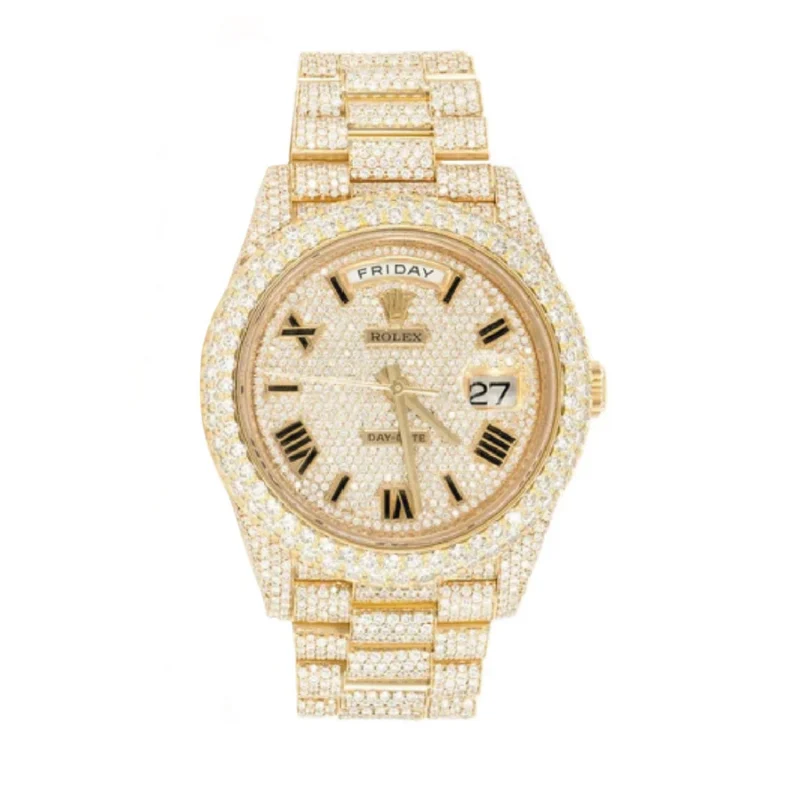 Diamond Set - Rolex Day-Date 40mm - 18k Yellow Gold - Roman Dial